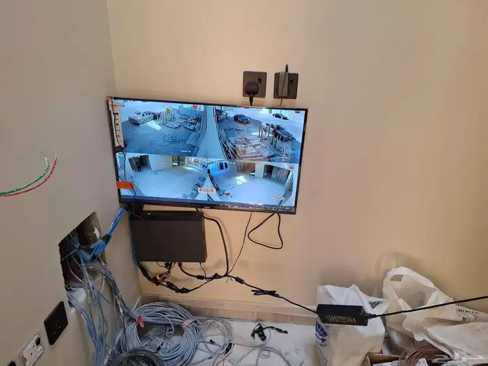 كاميرات مراقبه 2