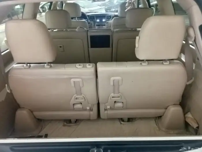 لكزس ( 2010 ) XL570 نظيف بحالة ممتازة 23
