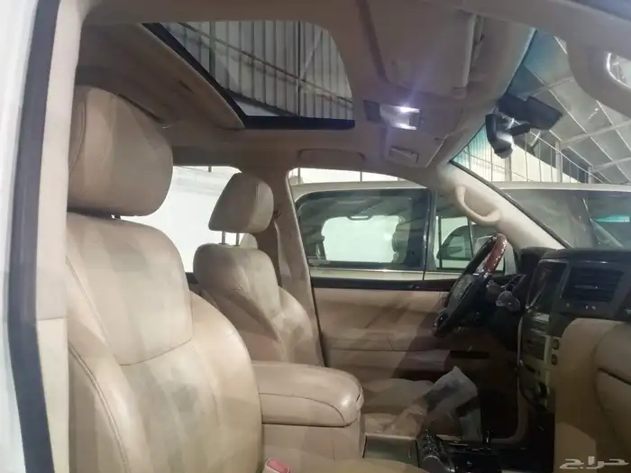 لكزس ( 2010 ) XL570 نظيف بحالة ممتازة 14