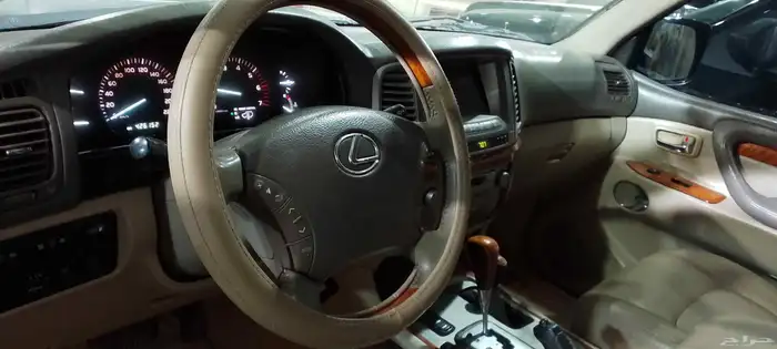 جيب لكزس موديل 2006 5