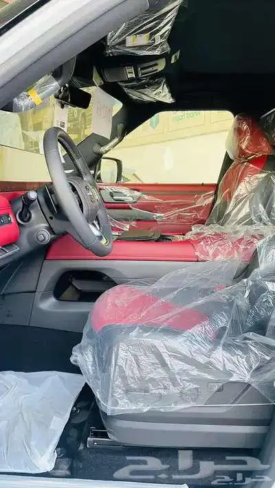 باترول بلاتنيوم توين تيربو 2026 ابيض سقف اسود 7