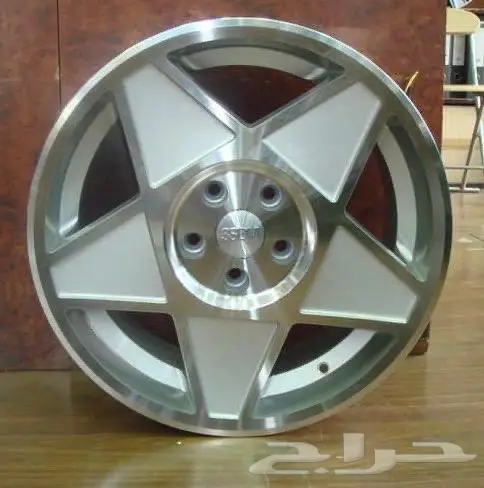 للبيع جنوط مقاس 18 نظيفه شرط 0