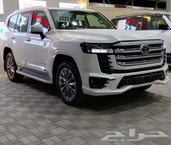 تويوتا جي اكس ار 2025 7