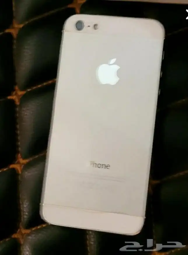 ايفون مستعمل نظيف شغال تم تغيير البطارية معه الكرتون وسلك 0