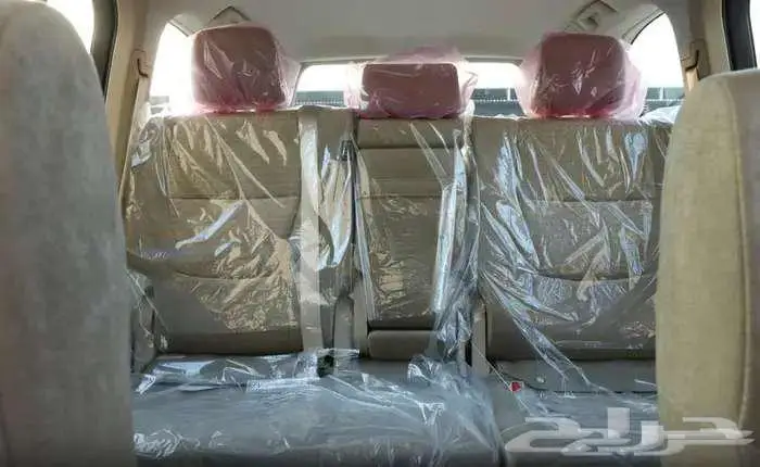 لاند كروزر GXRL2 رمادي 2025 13