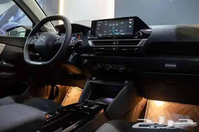 سيتروين C4 موديل 2023 7