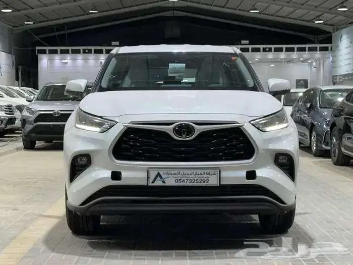 تويوتا هايلاندر LE 4X2 هايبرد 2025 0