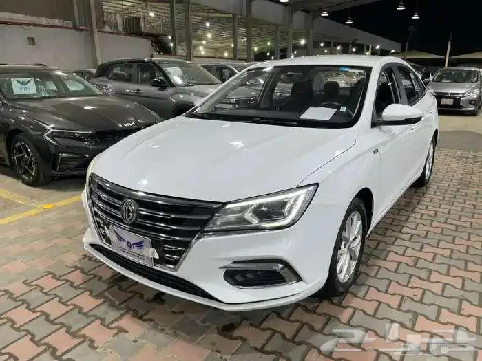 ام جي 5 2023 نص فل متاح تقسيط 2