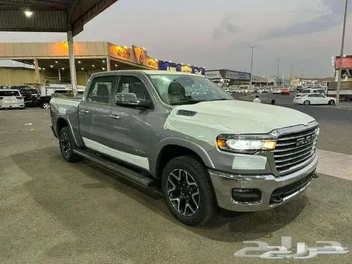 دودج رام2025 لارامى كاش وتاجير منتهى بالتمليك اقل الاسعار 7