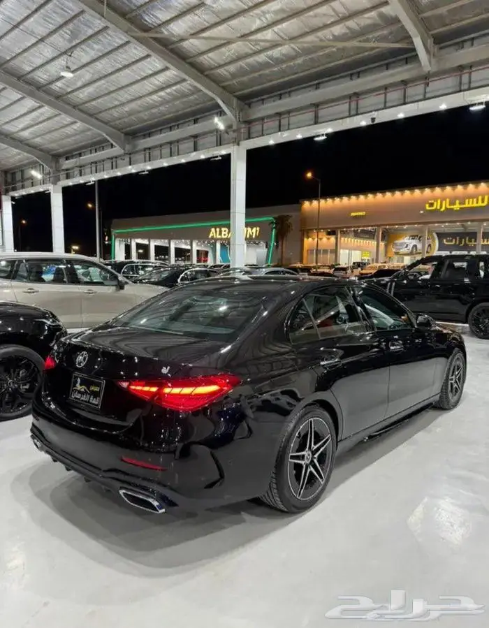 مرسيدس C200 2022 وارد جفالي 3