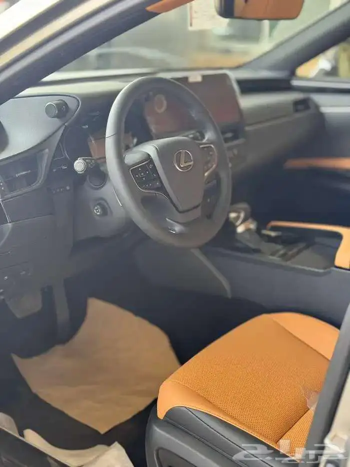 لكزس ES 250 AA سعودي 2025 2