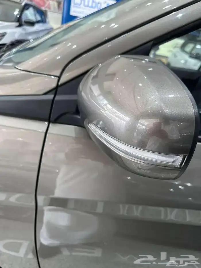 سوزوكي ارتيجا 4