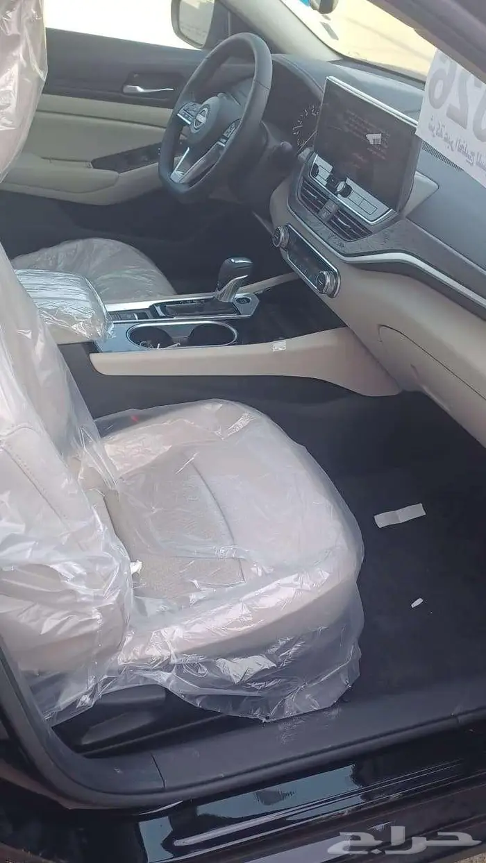 نيسان - التيما SV - اللون اسود - رصاصي - 2026 5