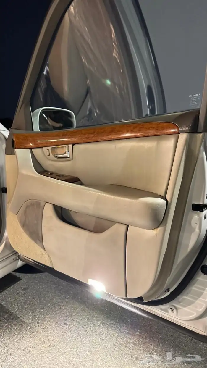 للبيع لكزس 430 موديل 2004 22