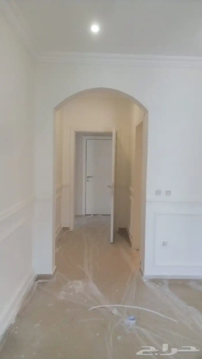 شقه للايجار ( عوائل ) 0