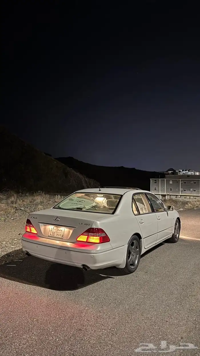 للبيع لكزس 430 موديل 2004 1