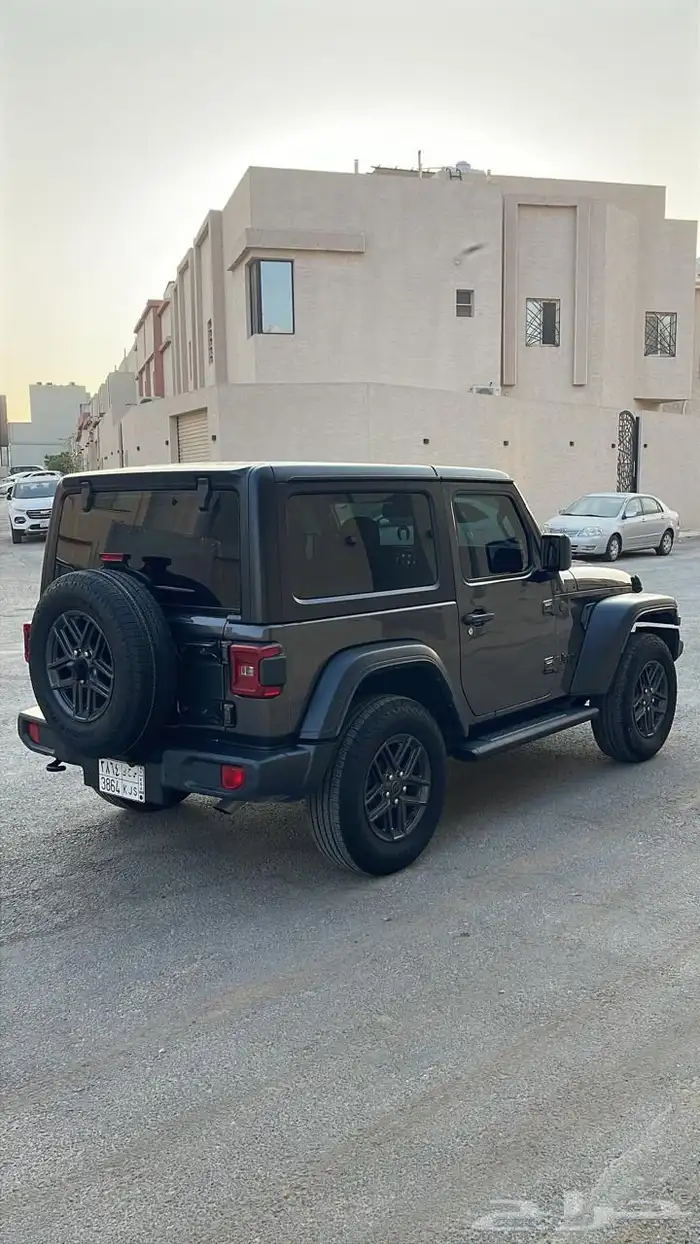 جيب رانجلر 2024 4 سرندل تربو موتر شبه زيرو 1