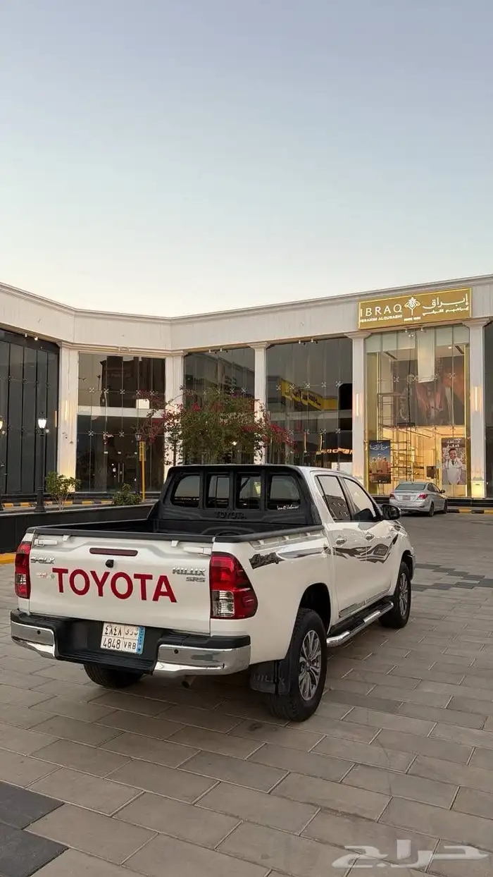 هايلكس دبل بنزين2020 11