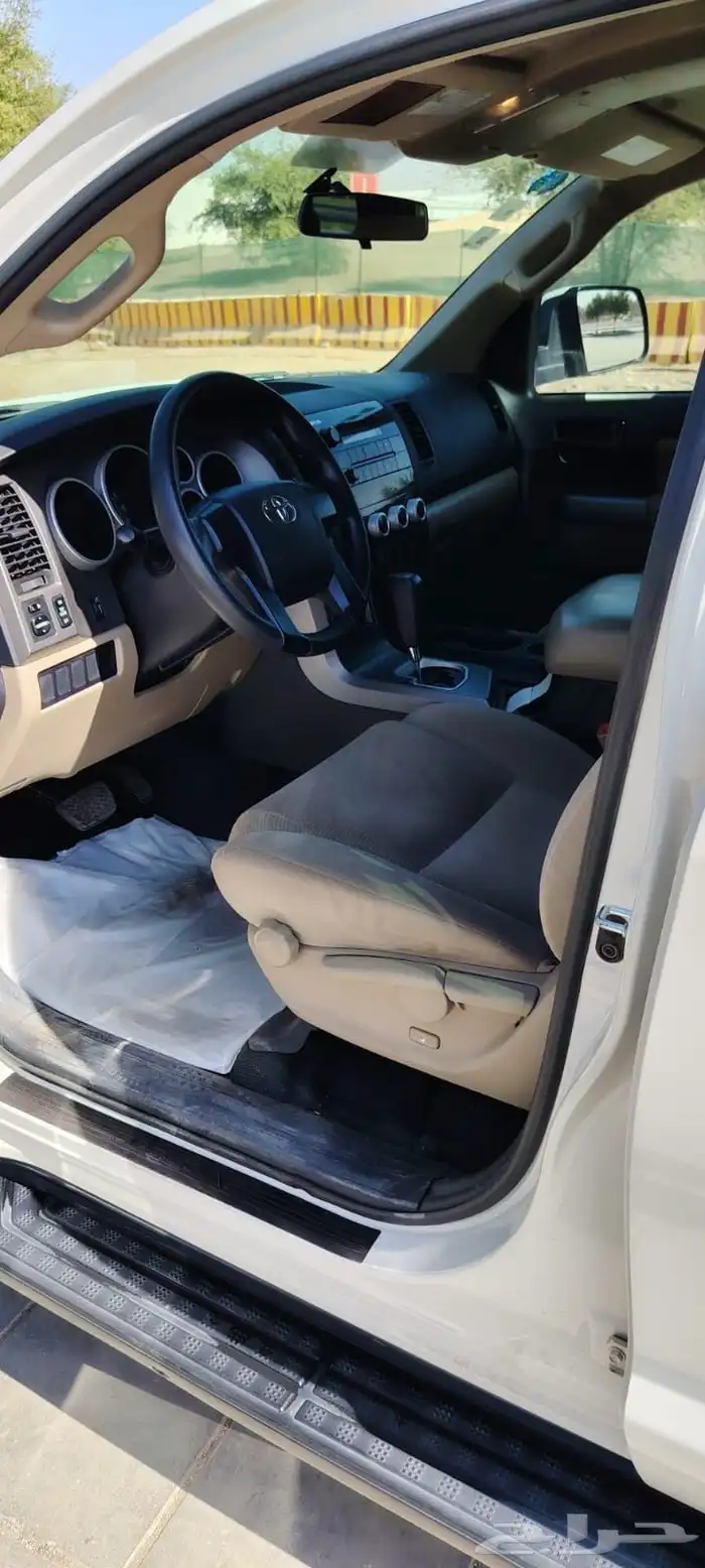 سيكويا مخزن 2015 16