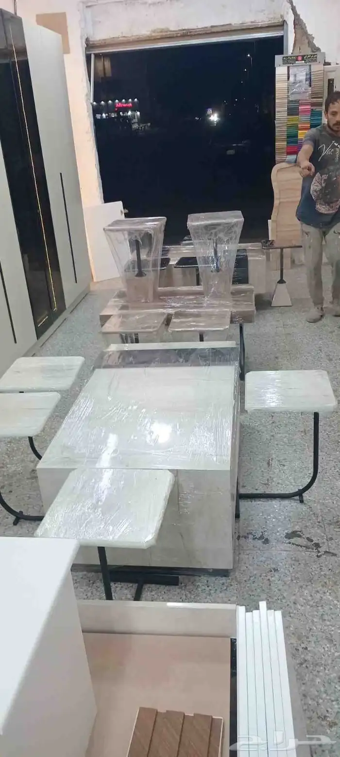 تفصيل غرف نوم وتركيب ديكورات الخشبية والتنجيد 5