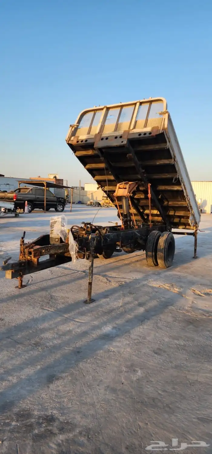 للبيع سطحة قلاب هيدروليك مع مولد 1