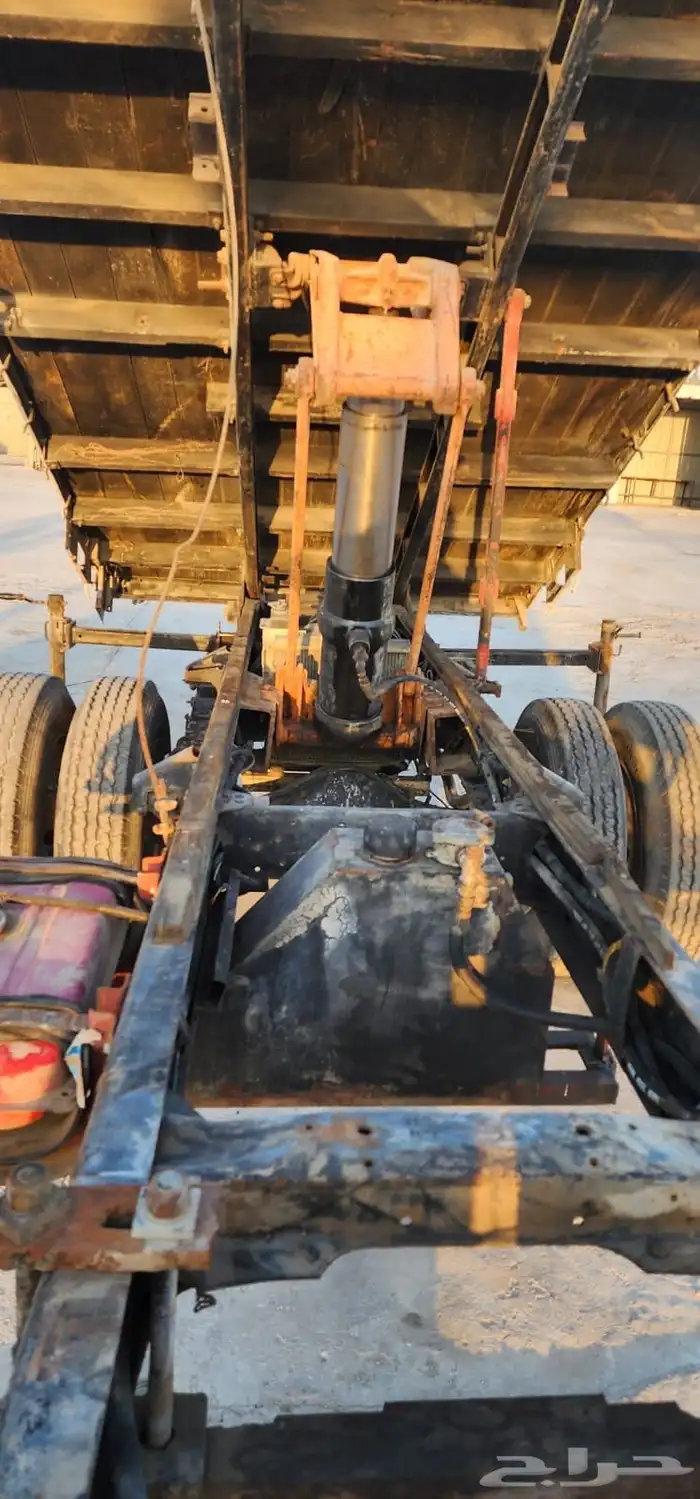 للبيع سطحة قلاب هيدروليك مع مولد 5