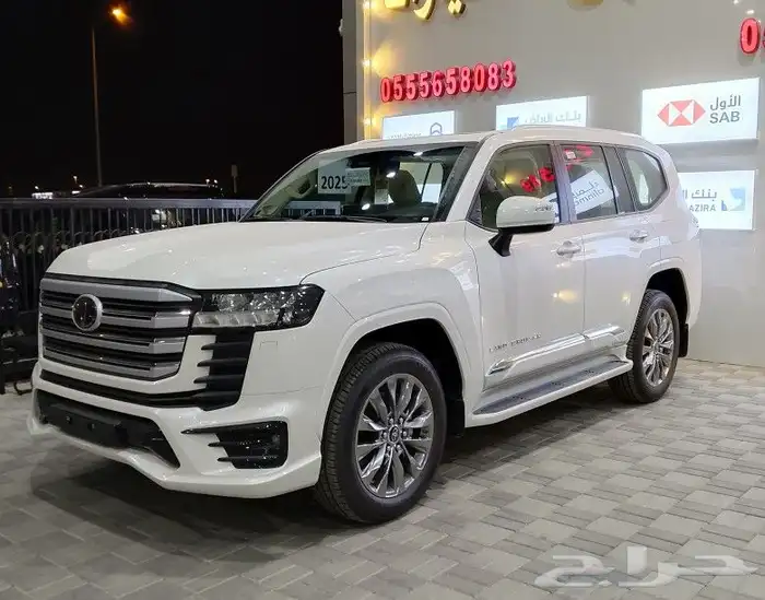 تويوتا لاندكروزر 2025 3