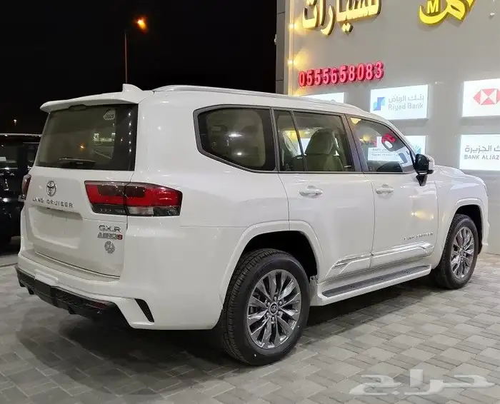 تويوتا لاندكروزر 2025 4