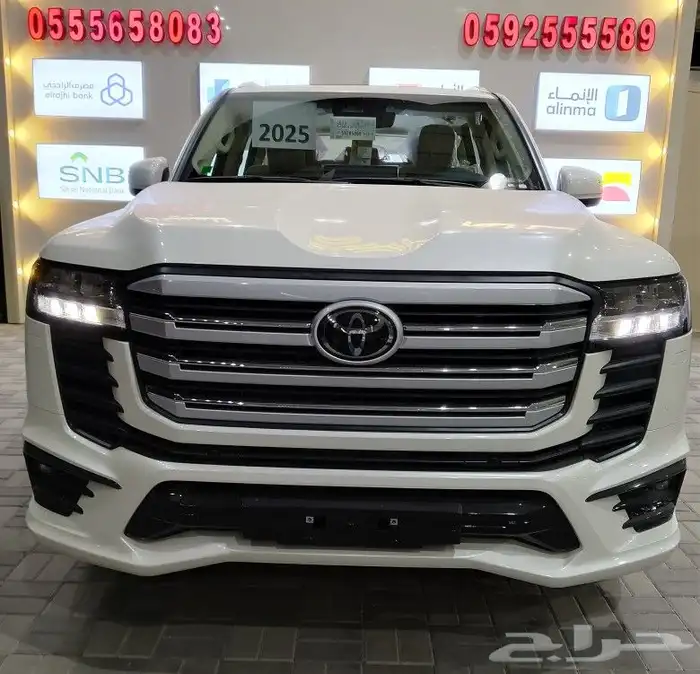 تويوتا لاندكروزر 2025 1