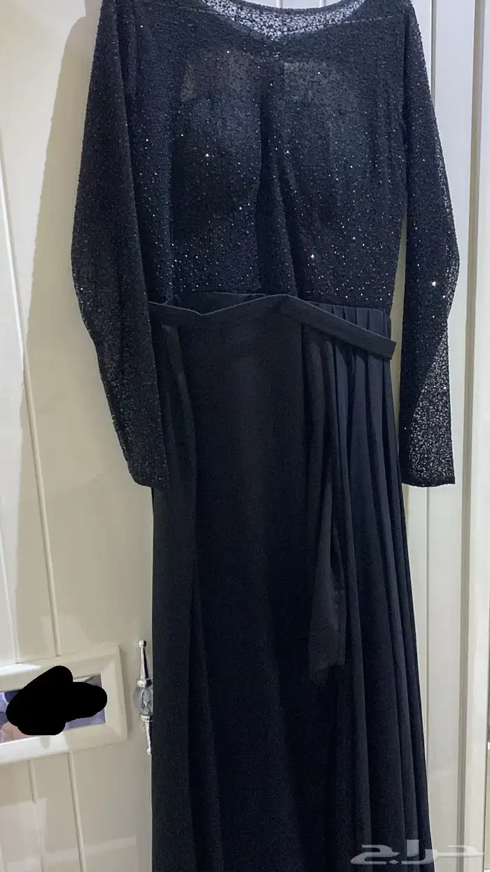 فساتين استخدام 1 قابل للتفاوض 1