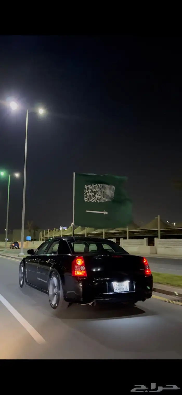 للبيع كرايسلر SRT 6.1L 2007 16