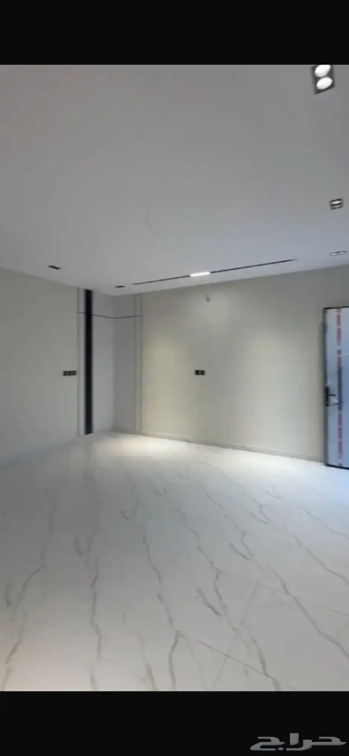 للبيع دور نص ارض تبوك حي الفلاح 5