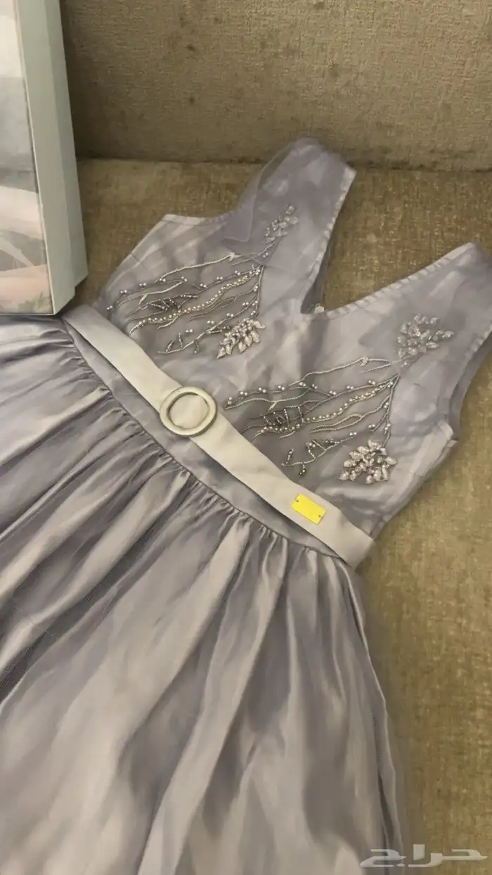 فستان بناتي عمر 10 سنوات ل 12 سنه لون رمادي اشتريته ب 550 1