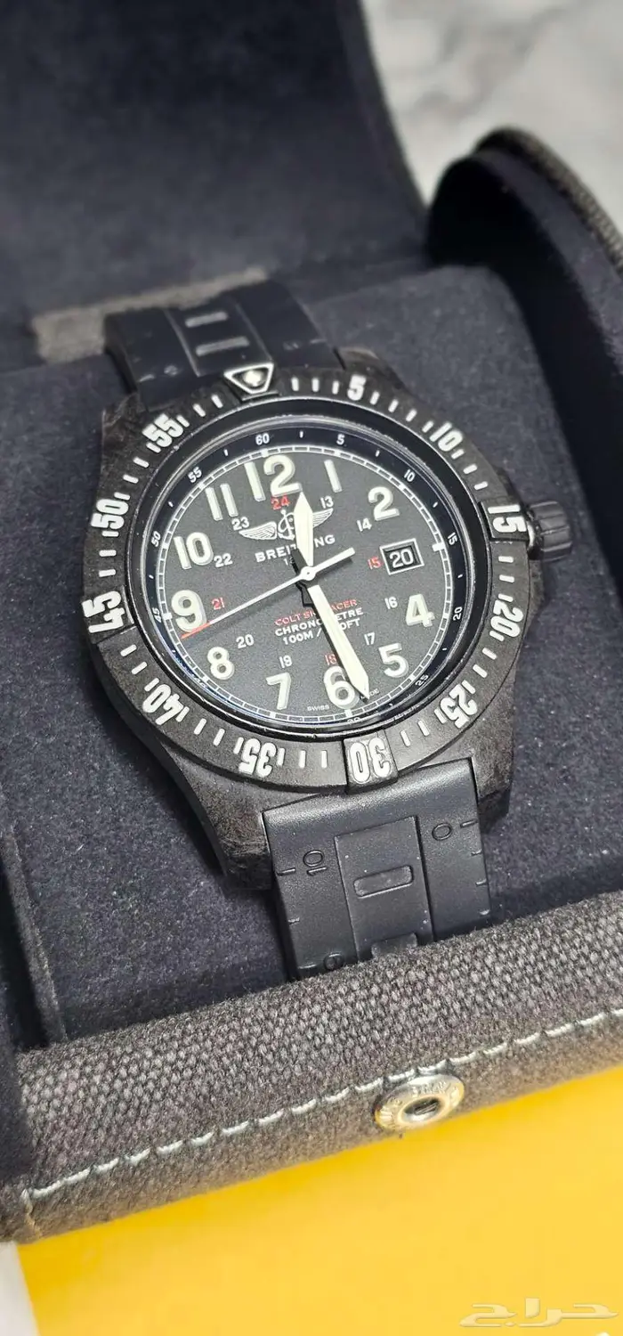ساعه Breitling بريتلينغ اصليه كاربو فايبر خفيفه 15