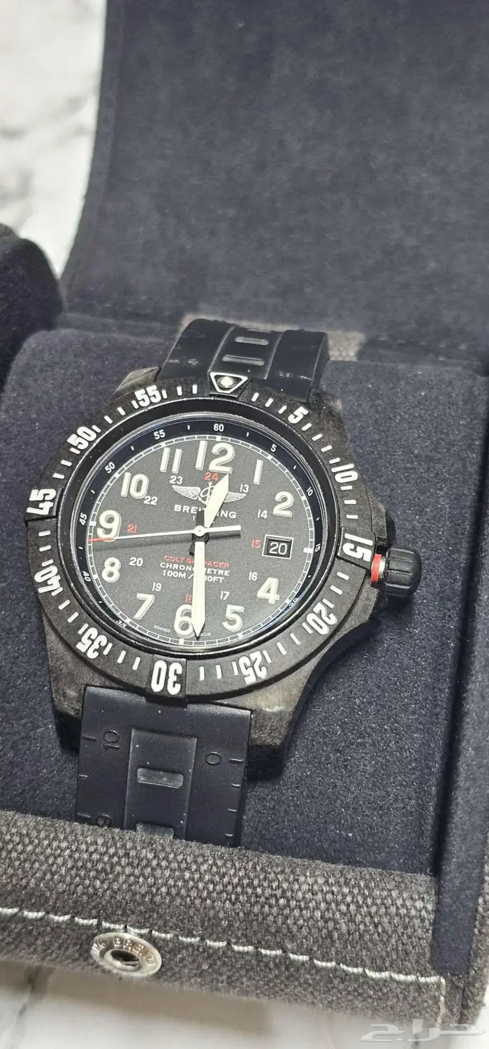 ساعه بريتلينق Breitling اصليه كاربون فايبر جدا خفيفه 0