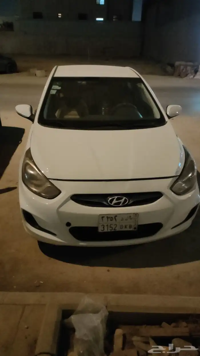 Hyundai accent 2012 automatic 2