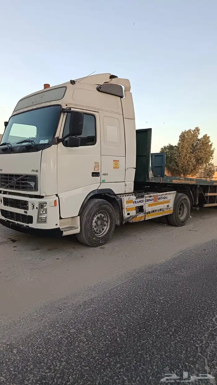 لبيع شاحنة فولفو 2006 2