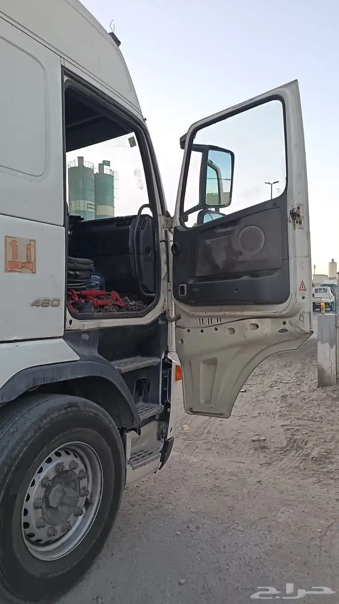 لبيع شاحنة فولفو 2006 5