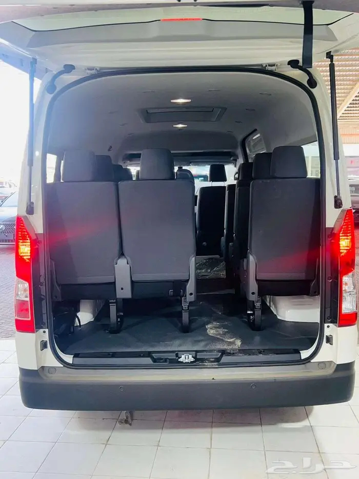 تويوتا هاي اس ركاب سقف عالي اوتوماتيك ديزل 2025 5