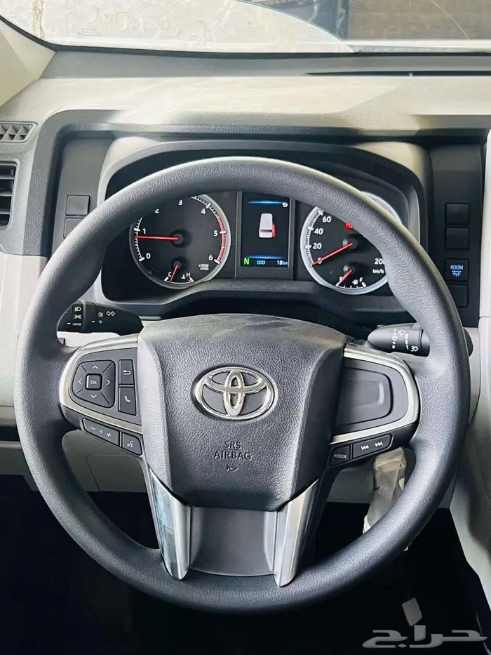 تويوتا هاي اس ركاب سقف عالي اوتوماتيك ديزل 2025 6
