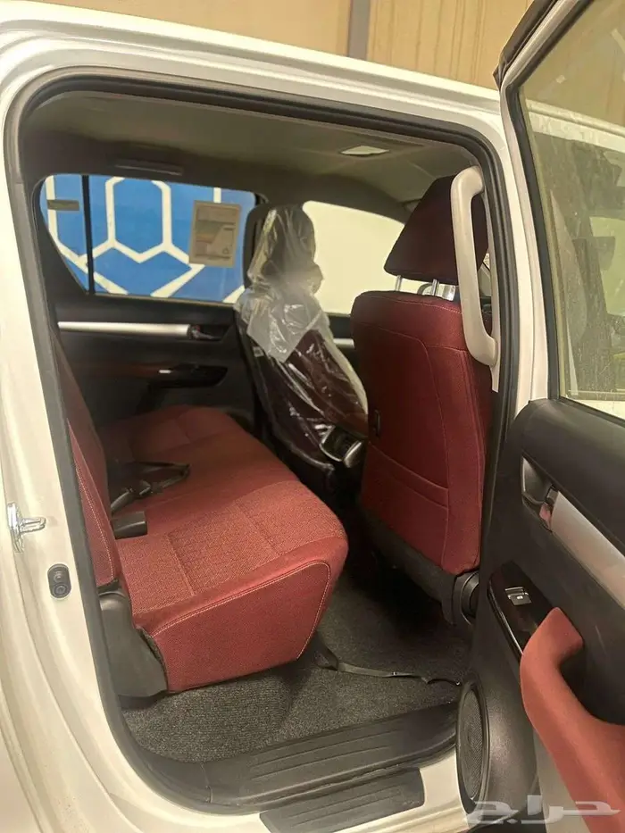 تويوتا هايلكس ديزل اوتوماتيك S.GLX 2025 7