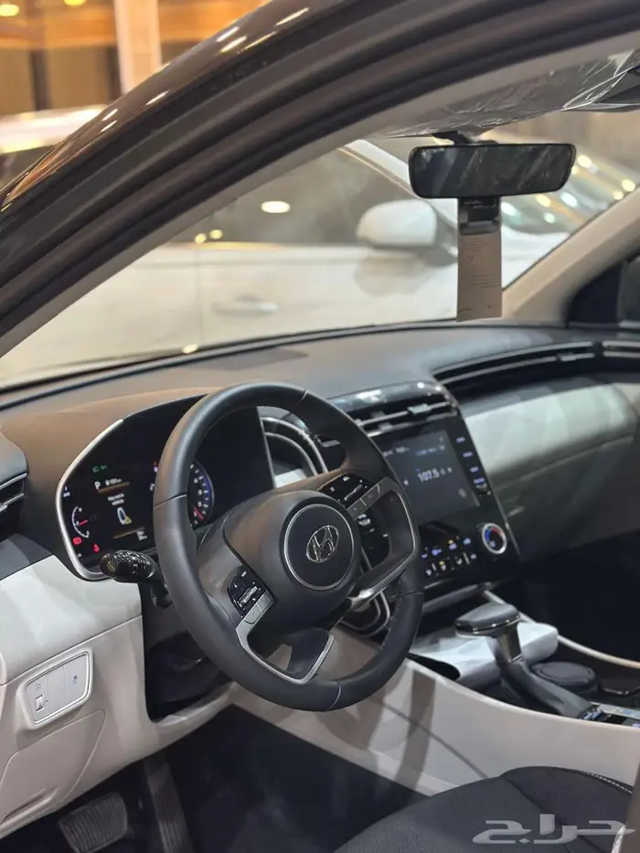 توسان سمارت مكينه 2.0 موديل 2023 اصفار 3