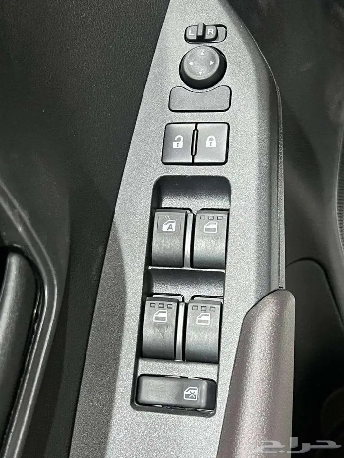 تويوتا يارس Y ستاندر موديل 2026 جمع الفئات 13