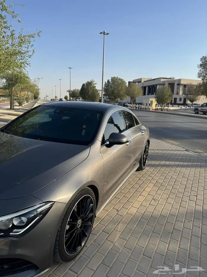 مرسيدس cla شبه جديد 1