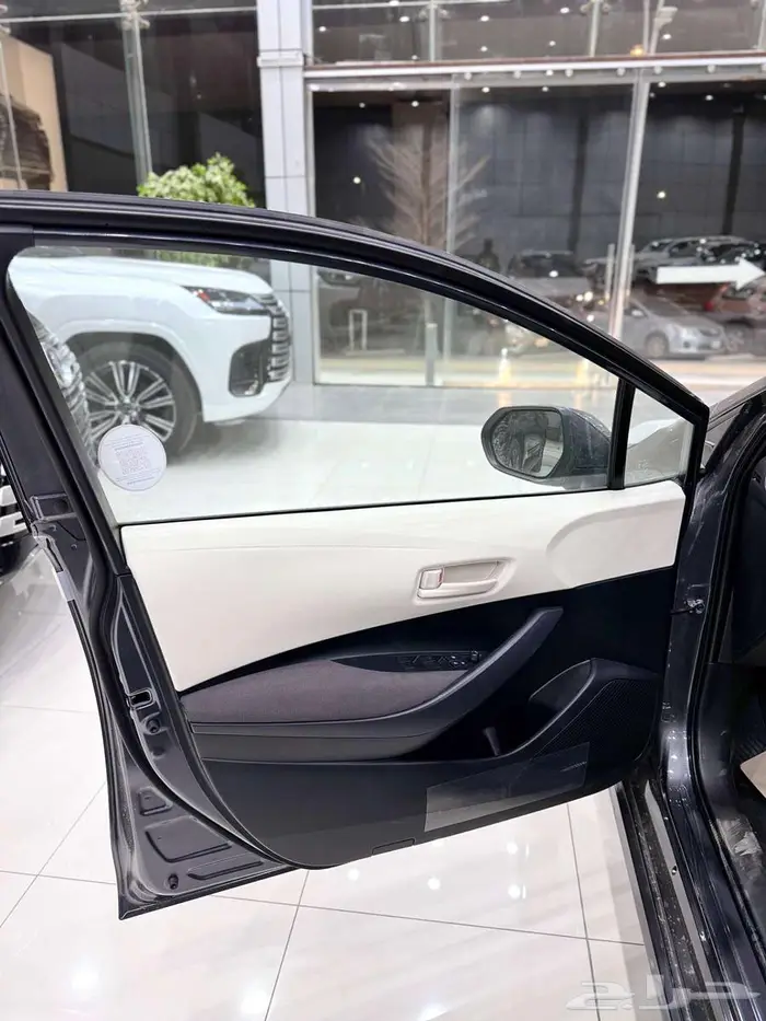 تويوتا كورولا (XLI 2.0 CC ) فتحة 2025 أقل الأسعار 19