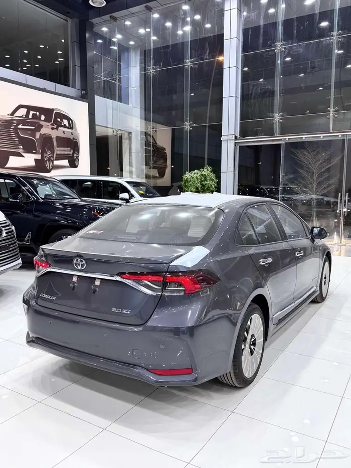 تويوتا كورولا (XLI 2.0 CC ) فتحة 2025 أقل الأسعار 7