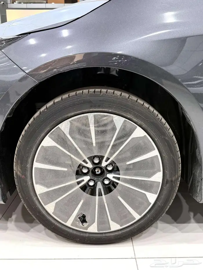 تويوتا كورولا (XLI 2.0 CC ) فتحة 2025 أقل الأسعار 28