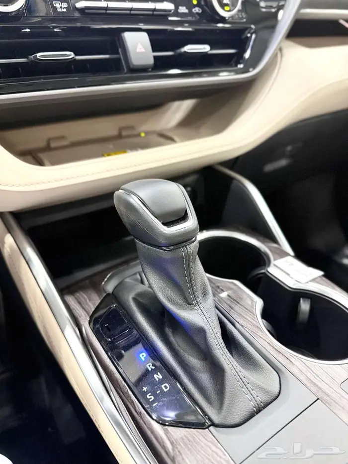 تويوتا هايلاندر ( LIMITED ) فل كامل موديل 2025 أقل الأسعار 15