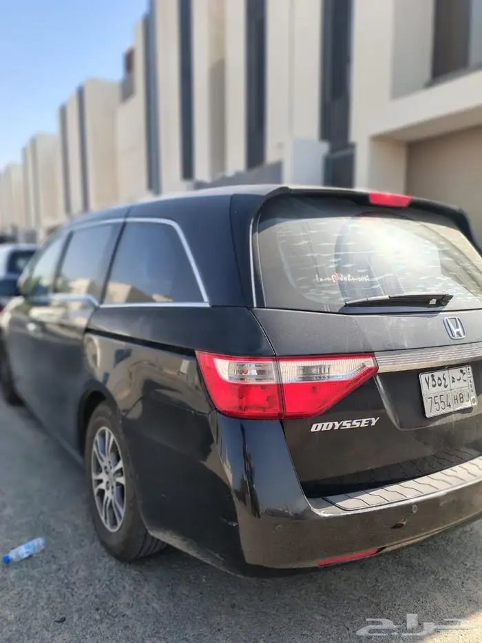 هوندا اوديسي 2013 - أسود 4