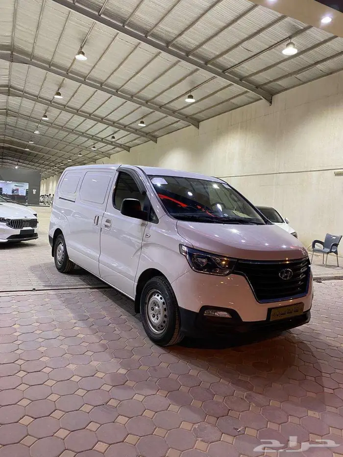 هونداي باص بضاعه 2020 مستورد ديزل محرك 2.5 CC. 1